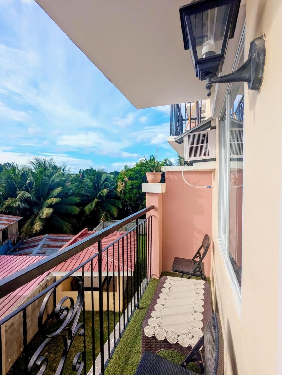 Reicondotel Arezzo Davao City Quarto foto